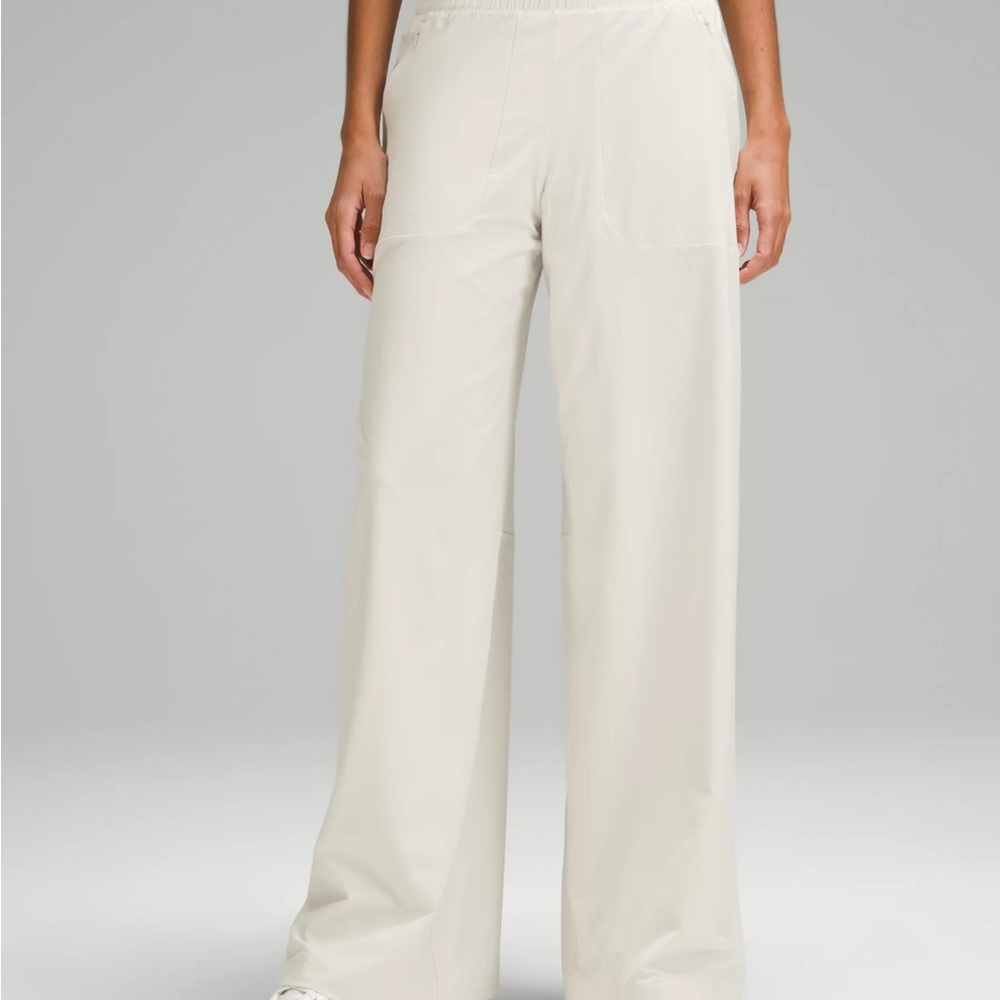 lululemon swift mid rise wideleg pant color bone size 8